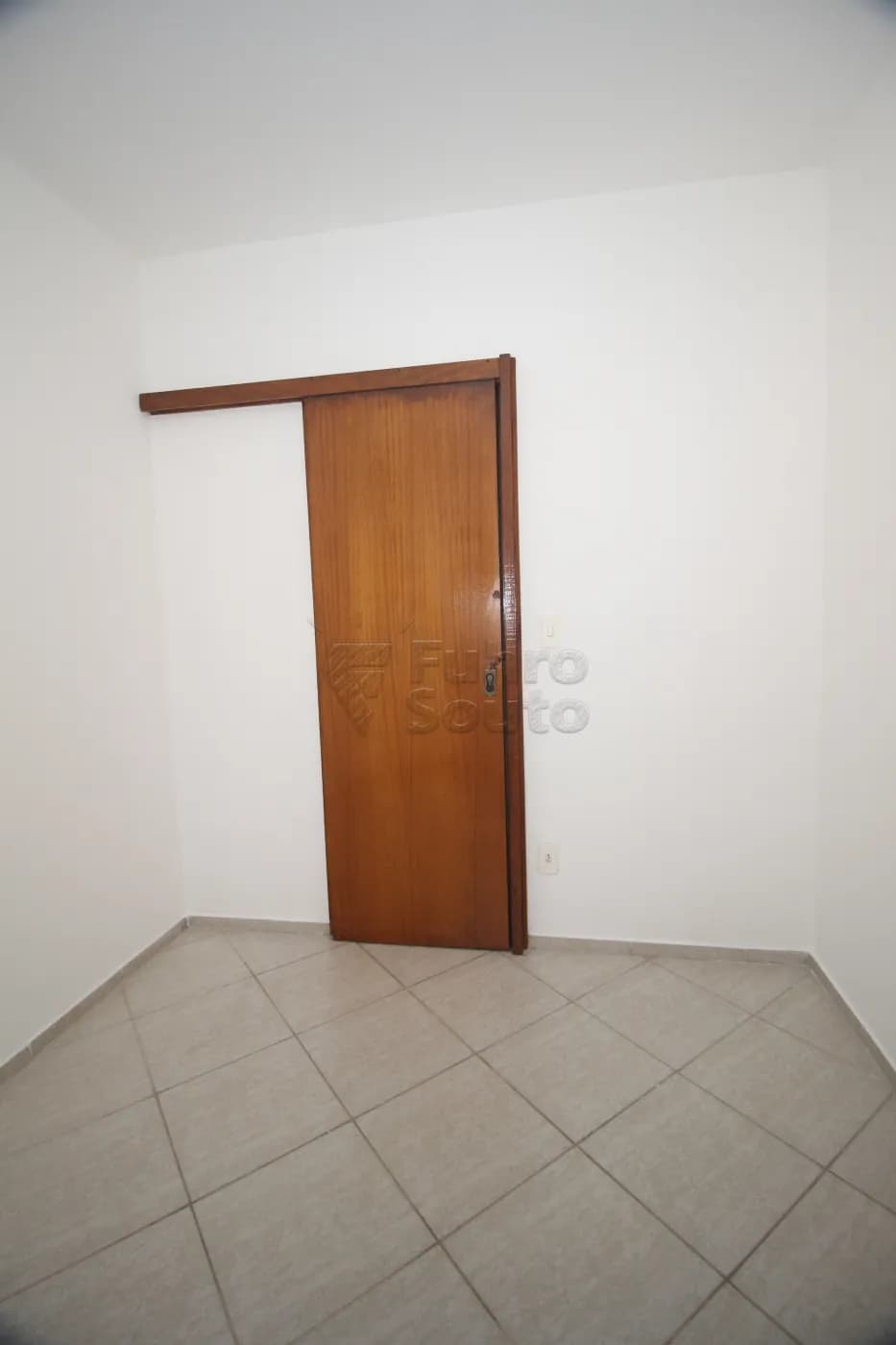 juml7r-pelotas-apartamento-padrao-centro-29-08-2024_23-33-13-8.webp