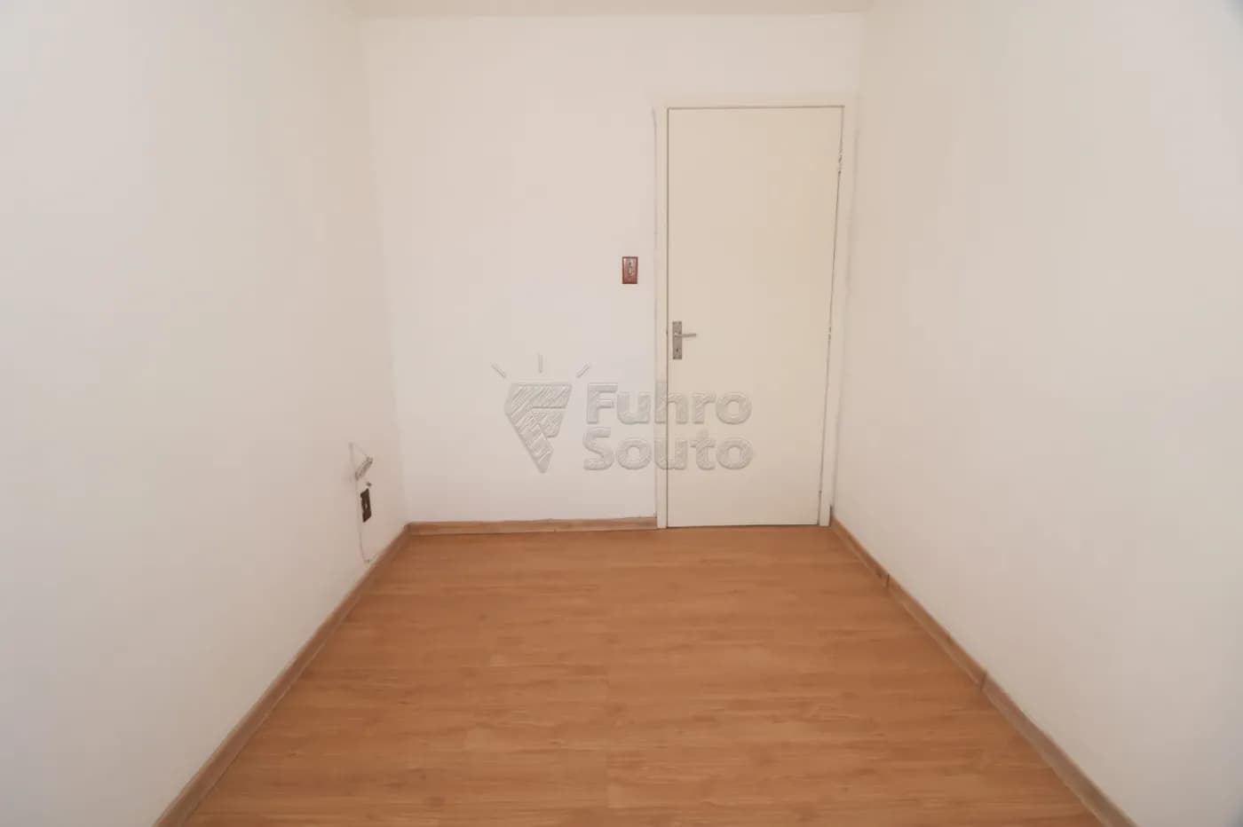 jvat7l-pelotas-apartamento-padrao-centro-27-01-2026_13-48-47-6978ec6f07c63.webp
