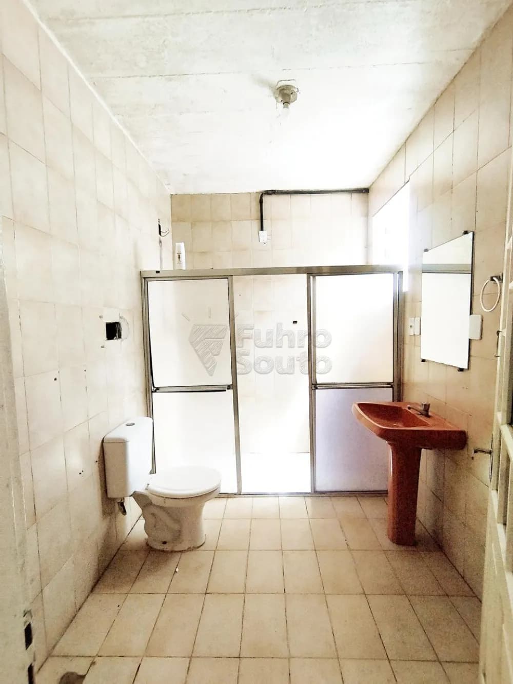 jvynjr-pelotas_casa_padrao_centro_22-10-2025_17-40-38_7.webp