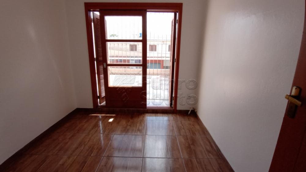 jxkmrg-pelotas-casa-padrao-centro-06-12-2021_12-19-03-16.jpg