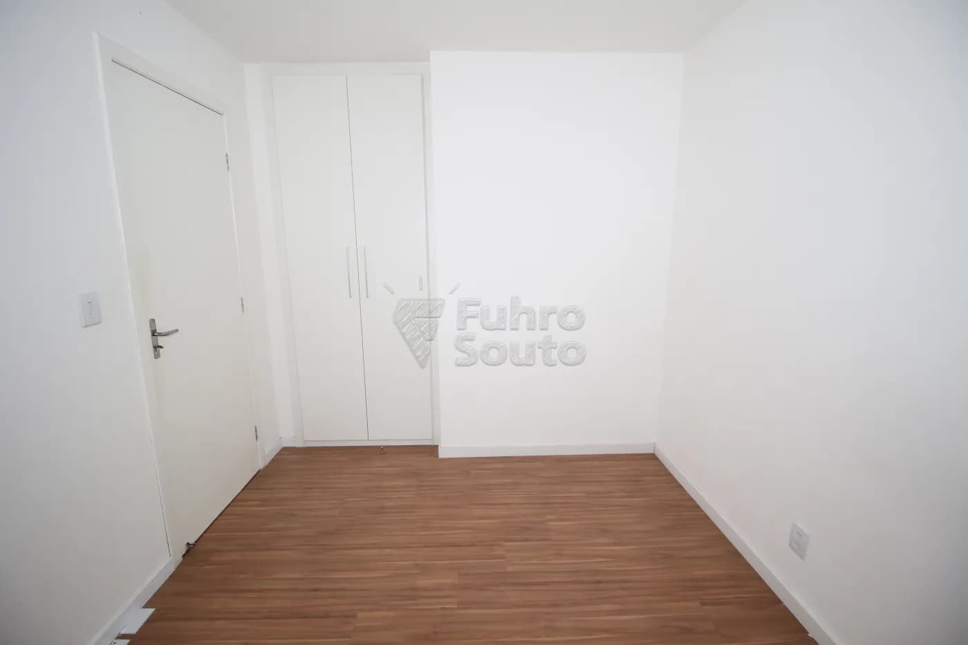 k39if6-pelotas-apartamento-padrao-centro-06-04-2024_01-03-13-9.webp