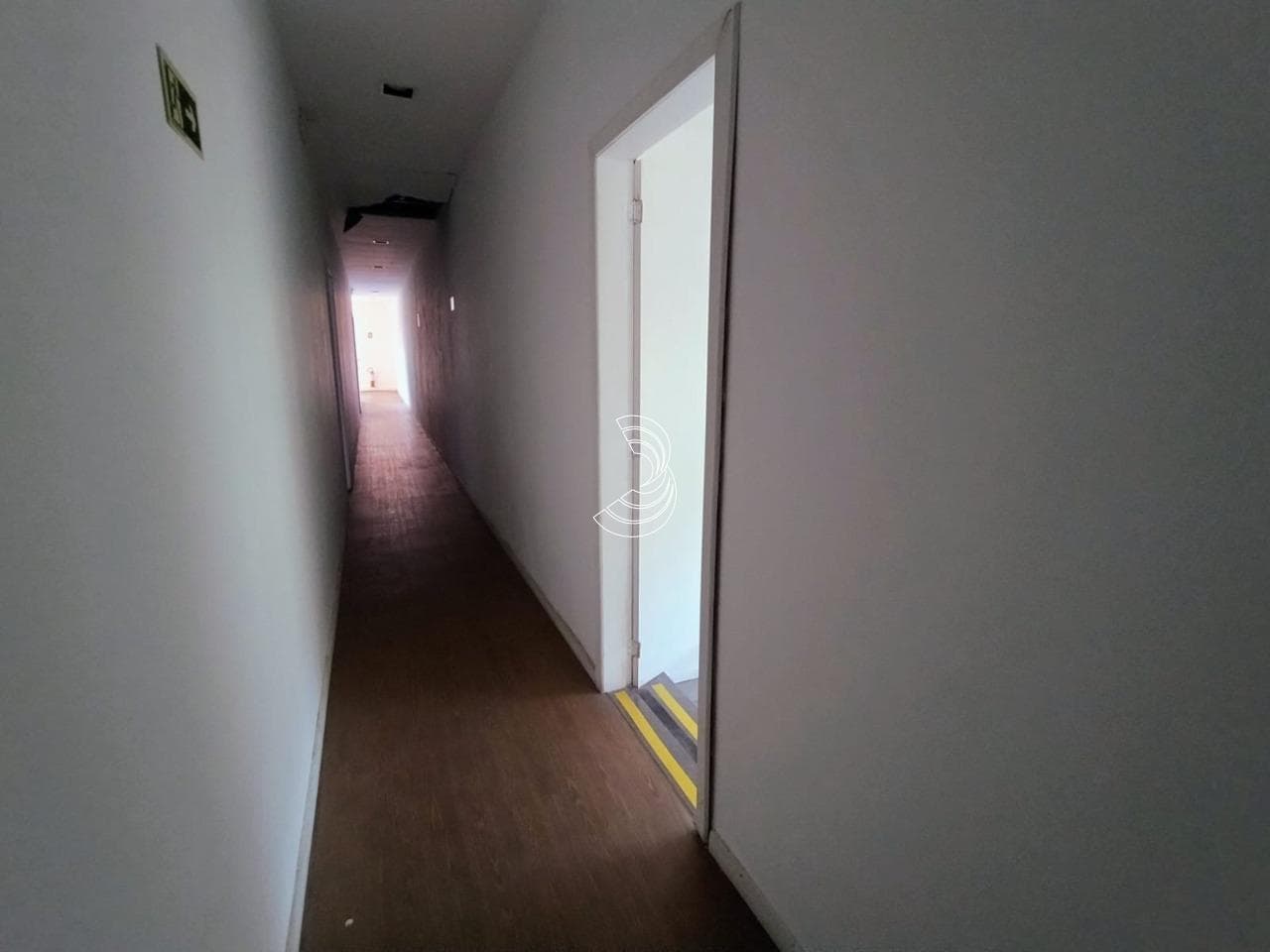 k39ttt-i8E2C8X24AbS191T69_1809568433bde9f976_TUxMjQ2MmVlNTNl_o_wm.jpg