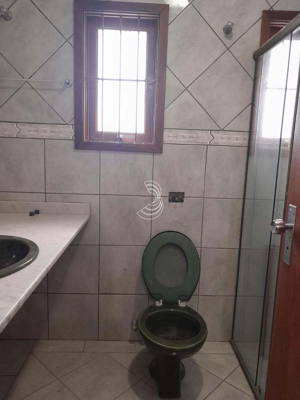k3bor4-it8Si8r1Tz664p3qL_165696712a490d9e75_WEyMTZjMTMzZWVk_o_wm.jpg