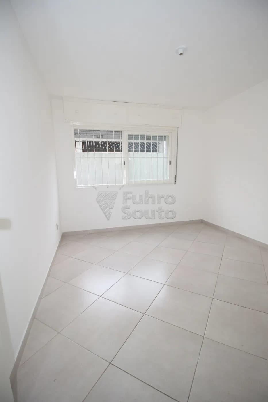 k5vfjf-pelotas-apartamento-padrao-centro-16-05-2024_23-36-04-5.webp