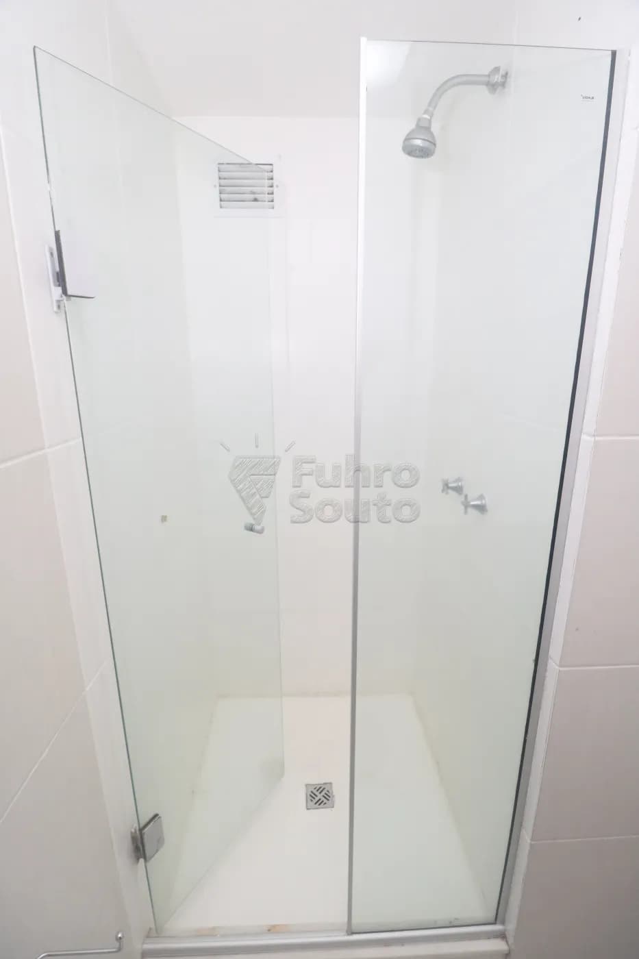 k9p4q-pelotas-apartamento-padrao-centro-05-03-2026_23-30-57-69aa3c61d0120.webp