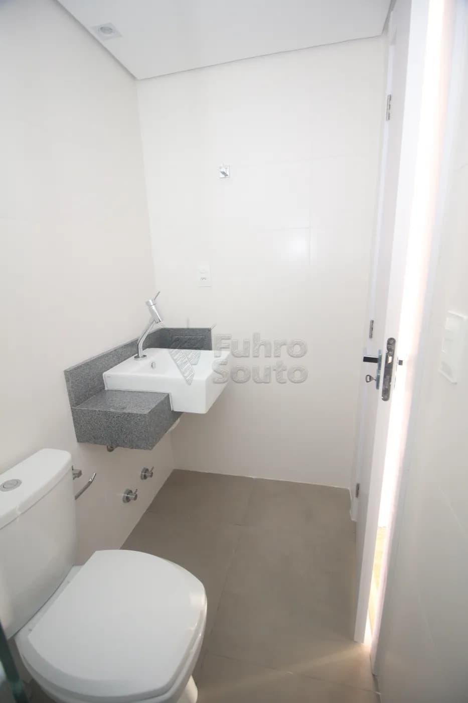 kg9cp-pelotas-apartamento-padrao-sao-goncalo-04-11-2025_01-37-12-25.webp