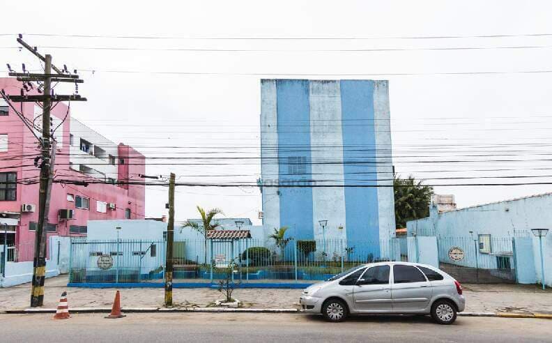 kib5a-apartamento-2-quartos-no-pelotas-entrada-do-predio.jpg