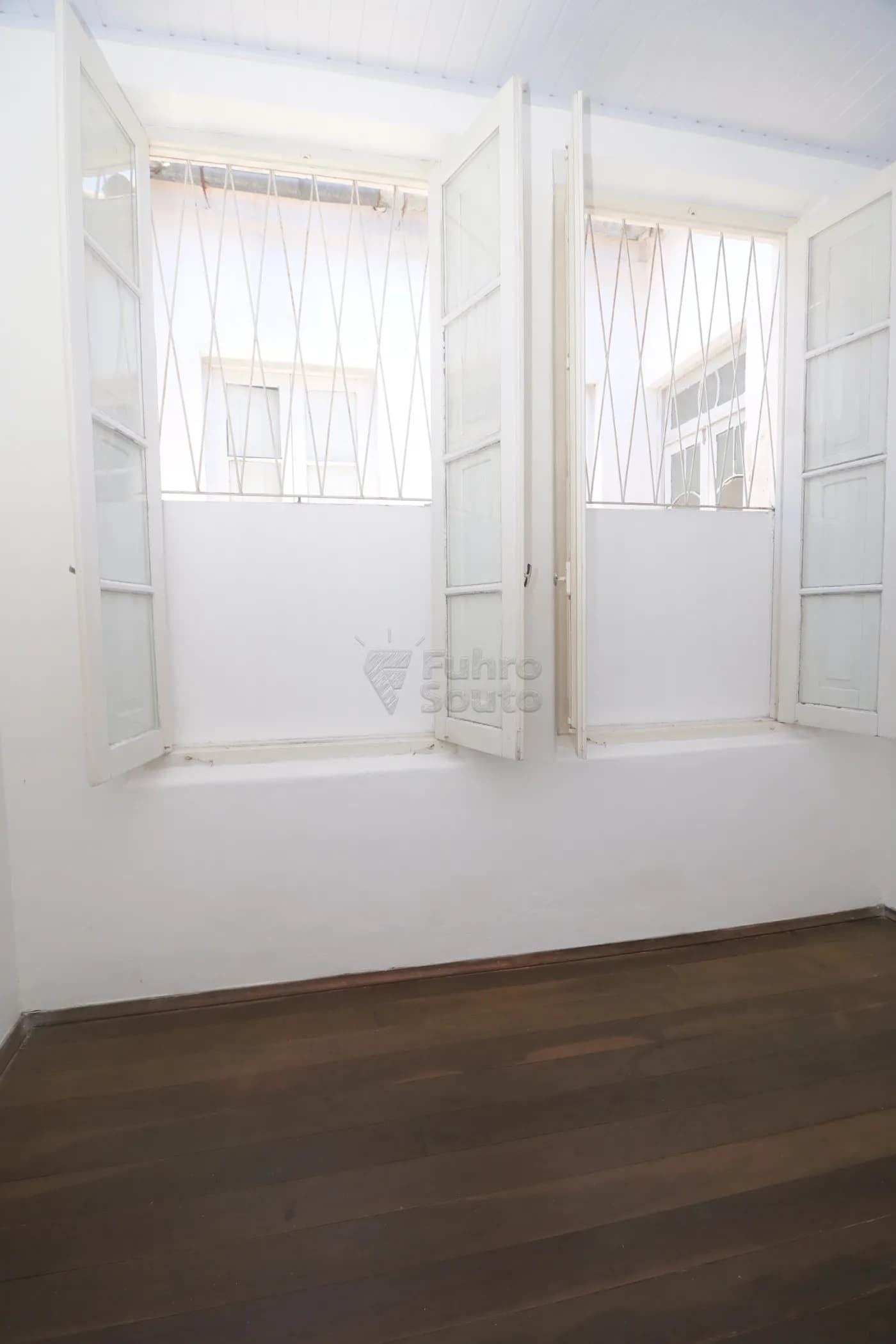 kipoh-pelotas-comercial-predio-centro-05-12-2025_00-40-20-12.webp