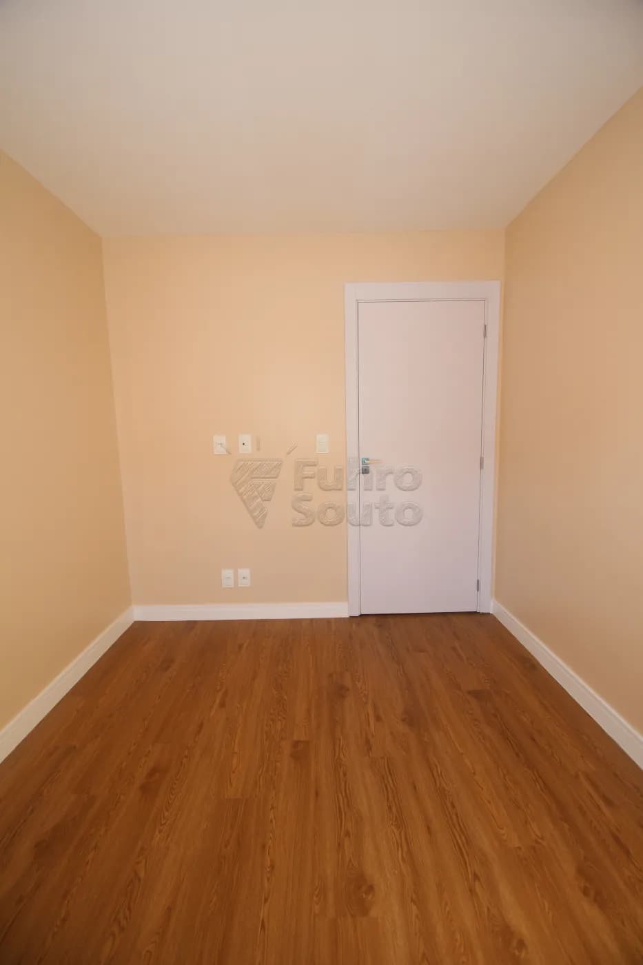 kkrkt-pelotas-apartamento-padrao-sao-goncalo-04-11-2025_01-36-59-13.webp