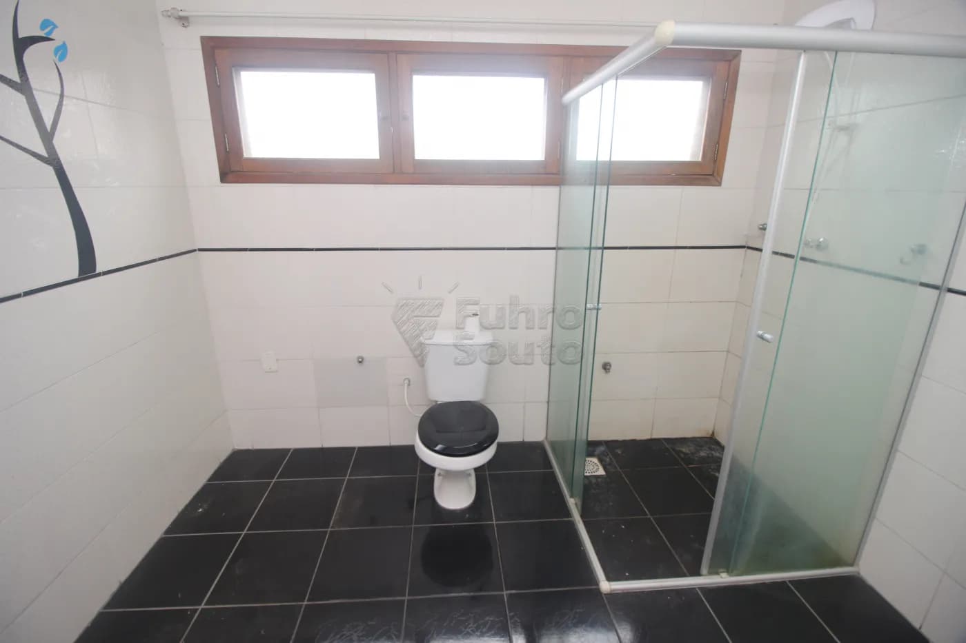 kmvs75-pelotas-casa-padrao-centro-07-11-2024_02-33-06-39.webp