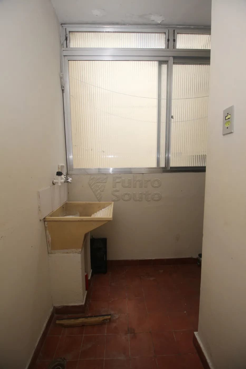 kmwsg4-pelotas-apartamento-padrao-centro-15-05-2025_23-22-09-21.webp