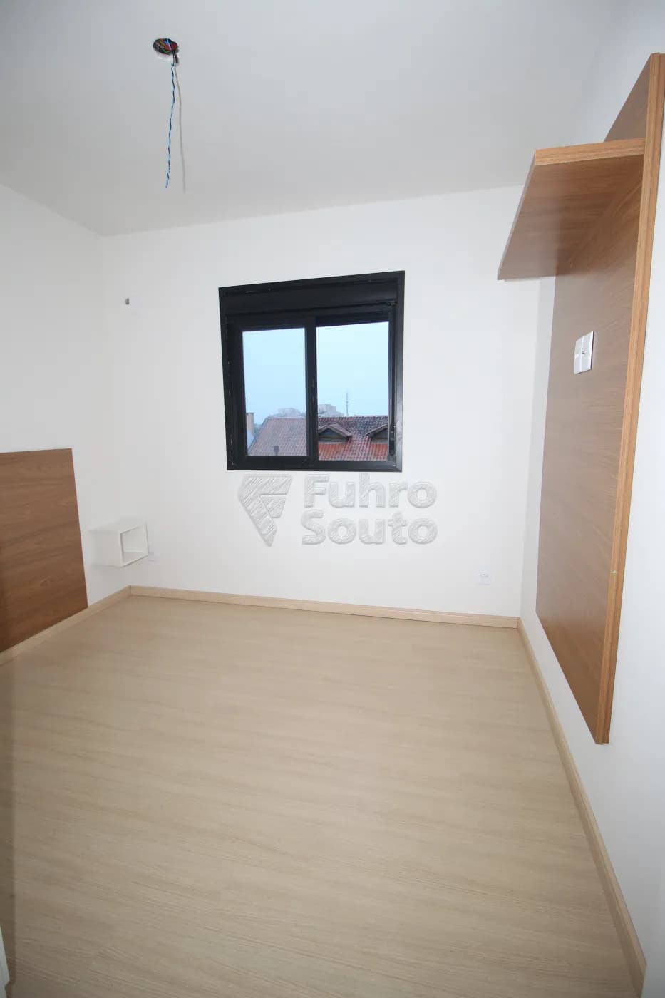 kncias-pelotas-apartamento-padrao-centro-08-06-2024_20-18-55-8.webp