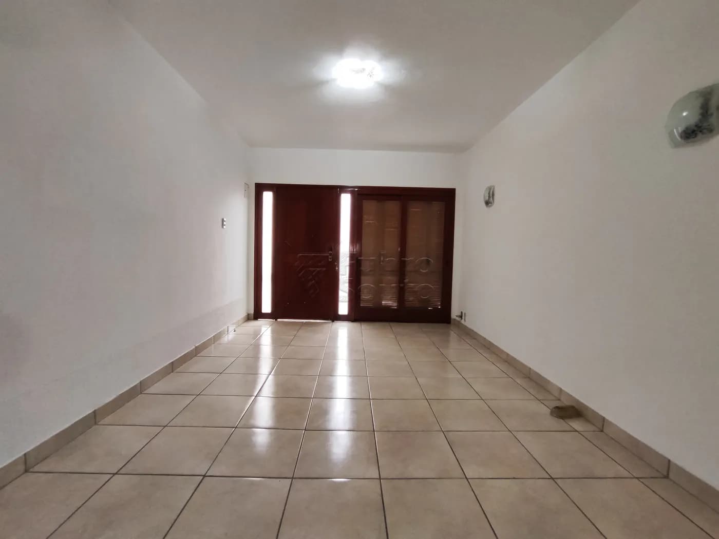 knx9ys-pelotas-casa-padrao-centro-10-03-2026_13-40-45-69b0498d885a2.webp