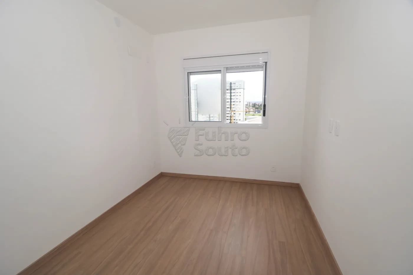 kp8lb4-pelotas-apartamento-padrao-areal-13-03-2026_23-23-14-69b4c6922ba46.webp