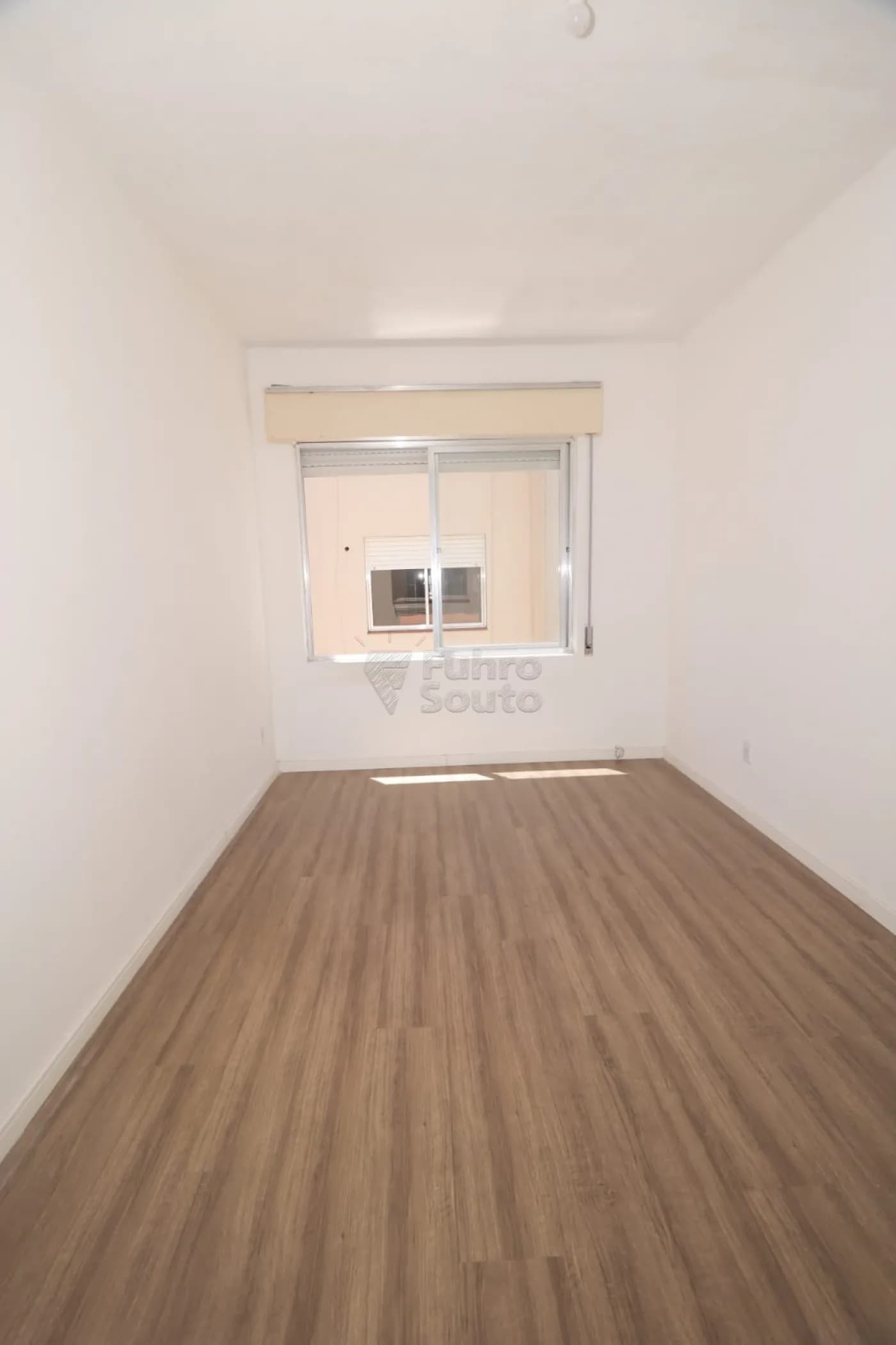 kquj1-pelotas-apartamento-padrao-centro-19-12-2025_11-36-02-694562d2d1c4a.webp