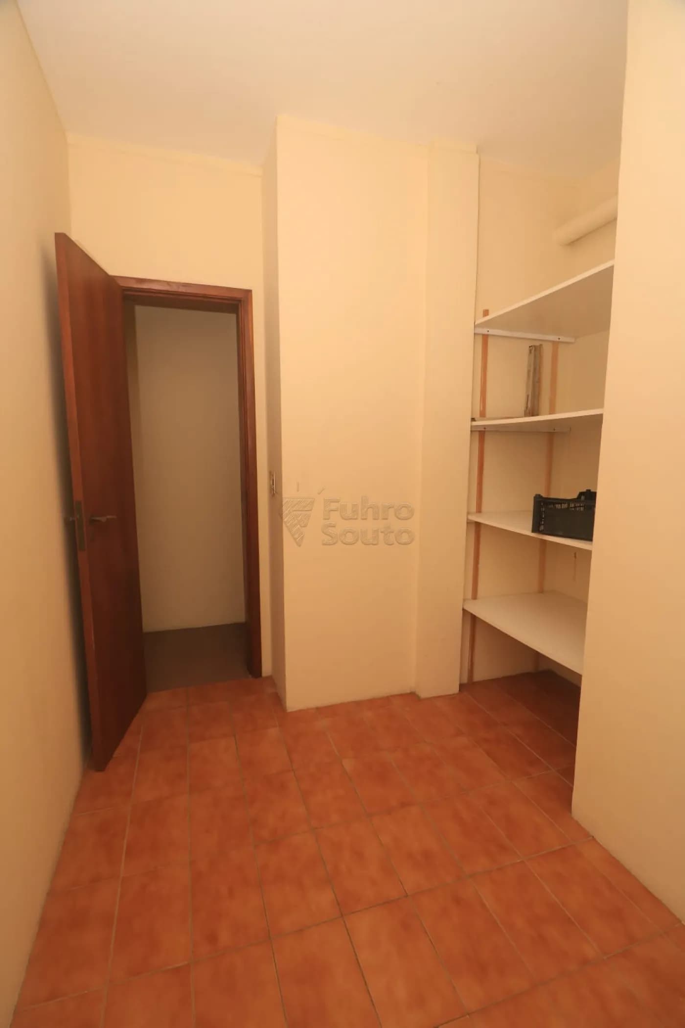 ksjqog-pelotas-apartamento-padrao-centro-11-04-2026_19-27-38-69dacada13d5e.webp