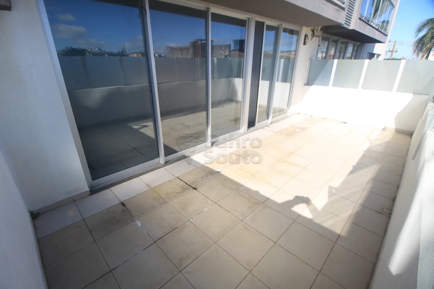 kus5-pelotas-apartamento-loft-studio-centro-23-06-2025_23-40-39-12.webp