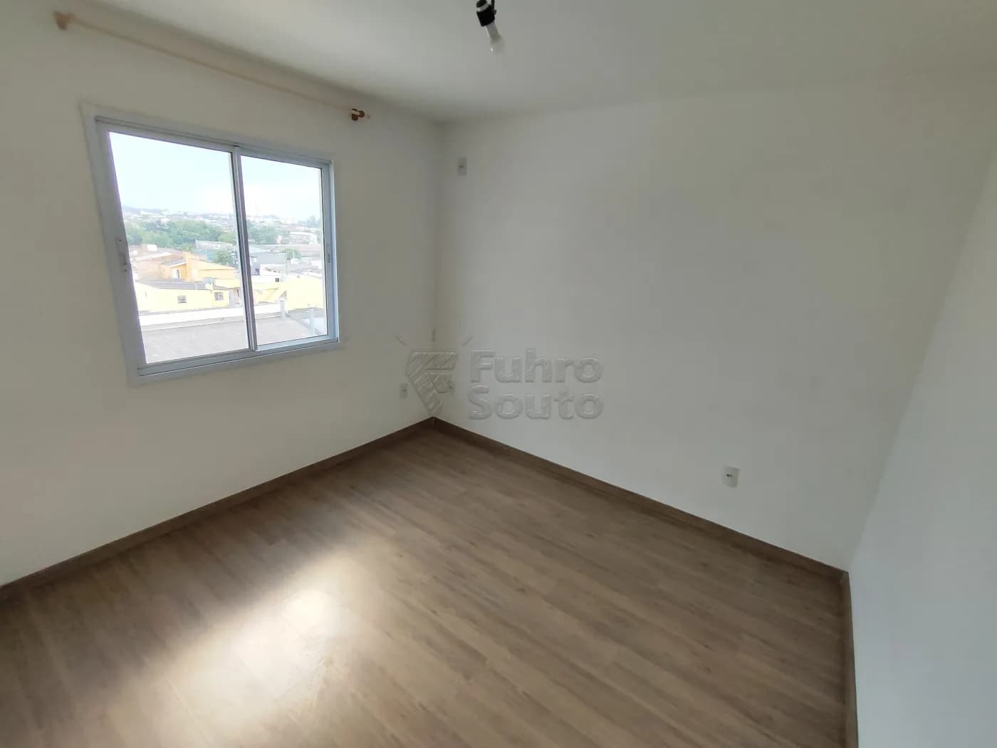 kwe4s6-pelotas-apartamento-padrao-fragata-06-05-2026_18-26-16-69fbb1f84e179.webp