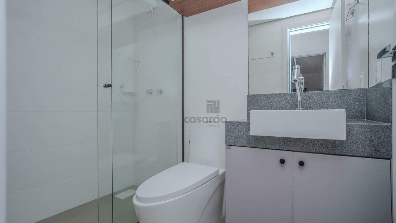 kz0xlm-apartamento-2-quartos-no-pelotas-banheiro-suite.jpg