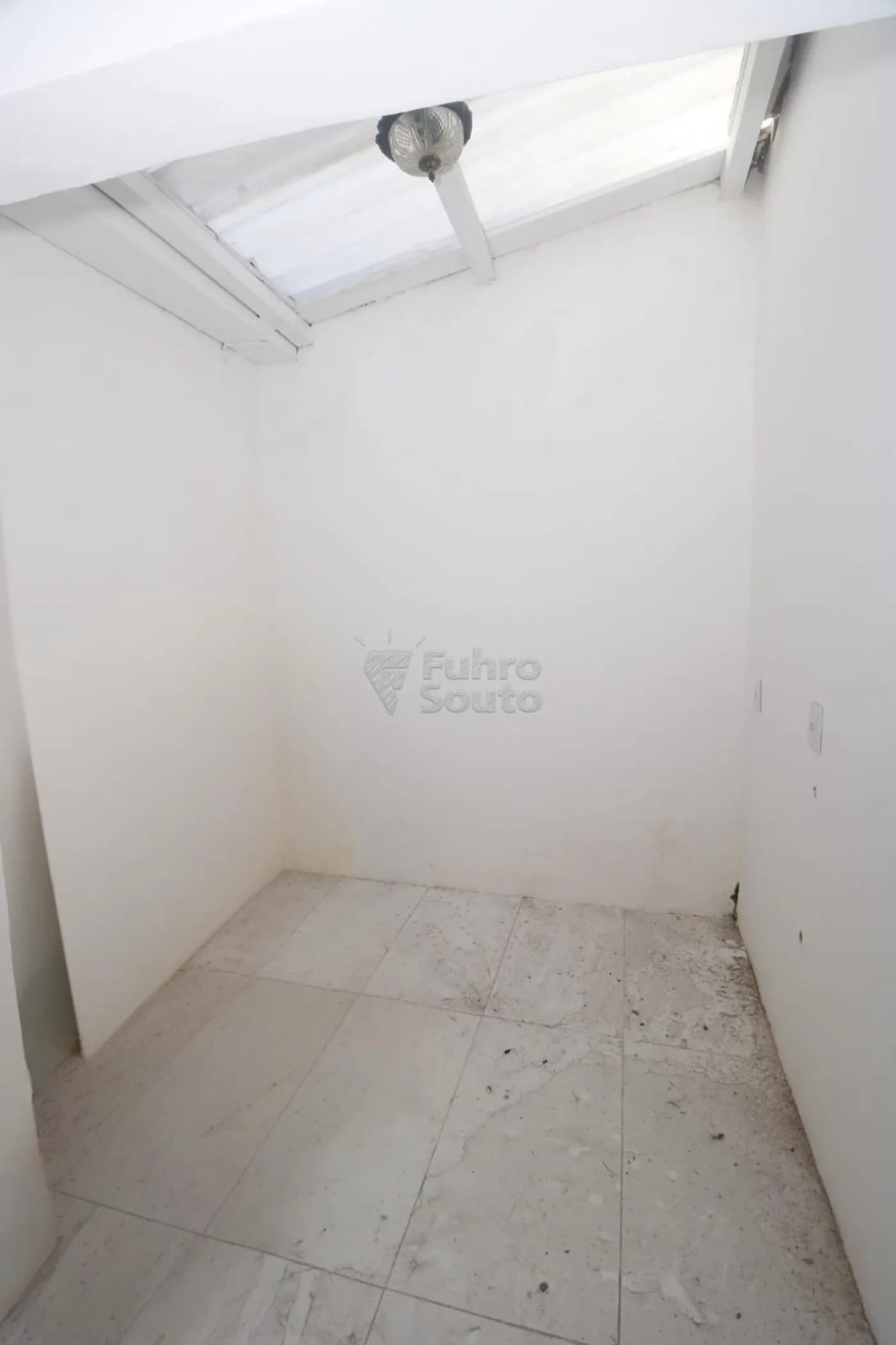 kzthc-pelotas-comercial-predio-centro-16-12-2025_14-26-03-6941962be7efd.webp