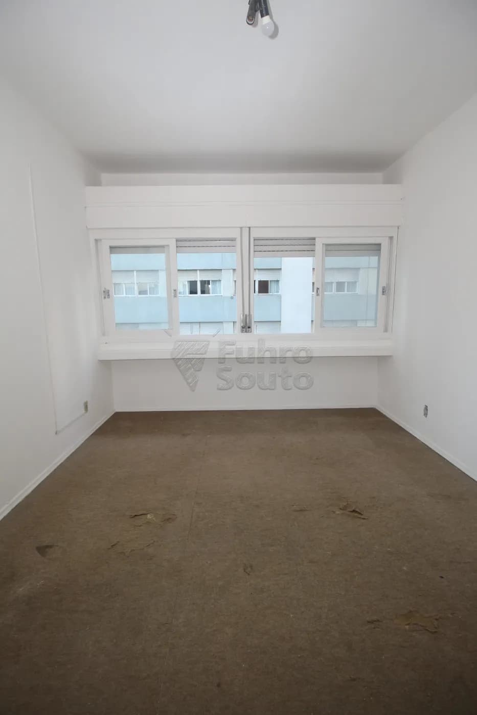 l1hhpb-pelotas-apartamento-padrao-centro-18-07-2025_22-44-08-14.webp