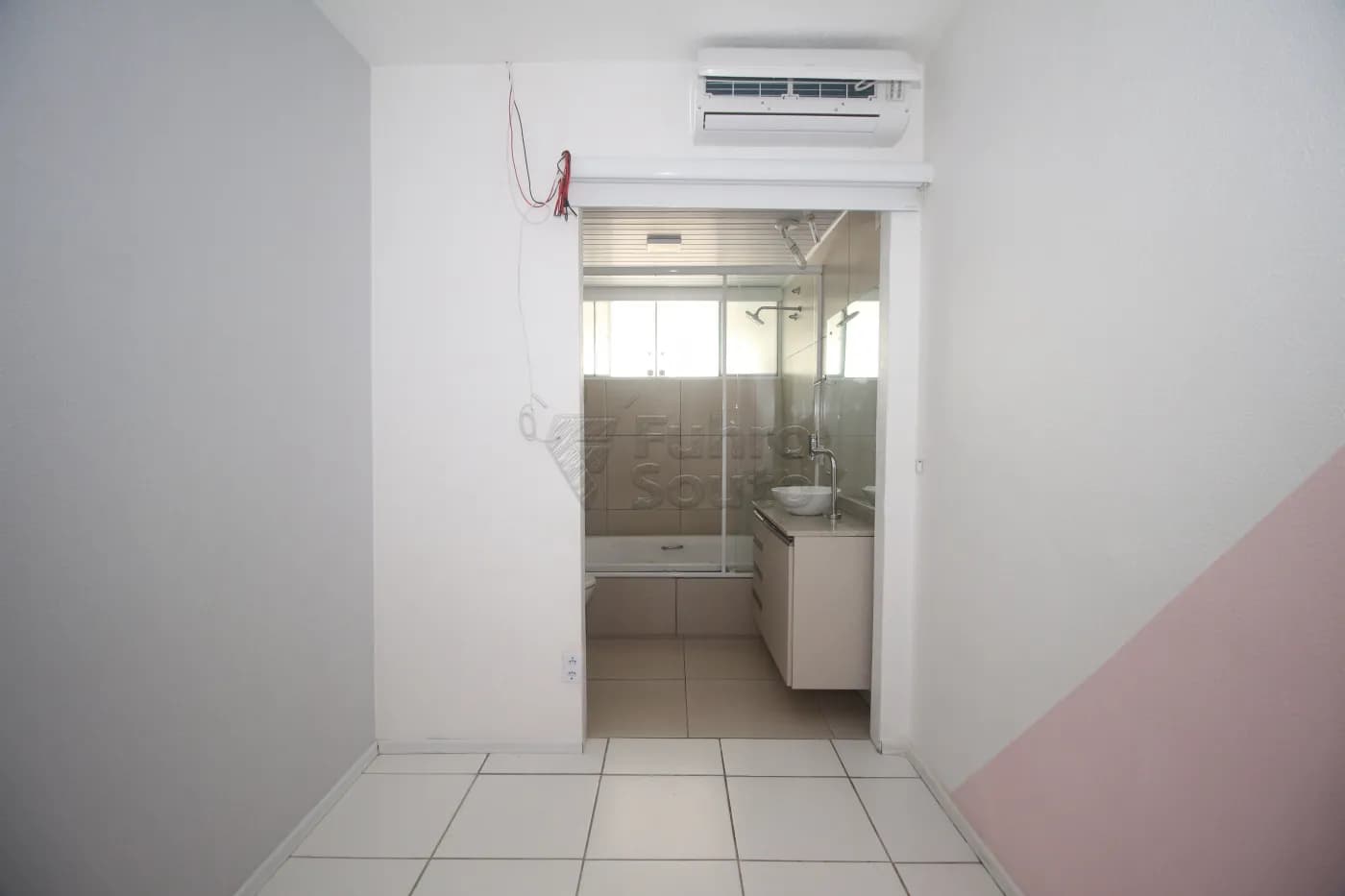 l24q7-pelotas-casa-condominio-areal-11-12-2024_01-43-28-21.webp