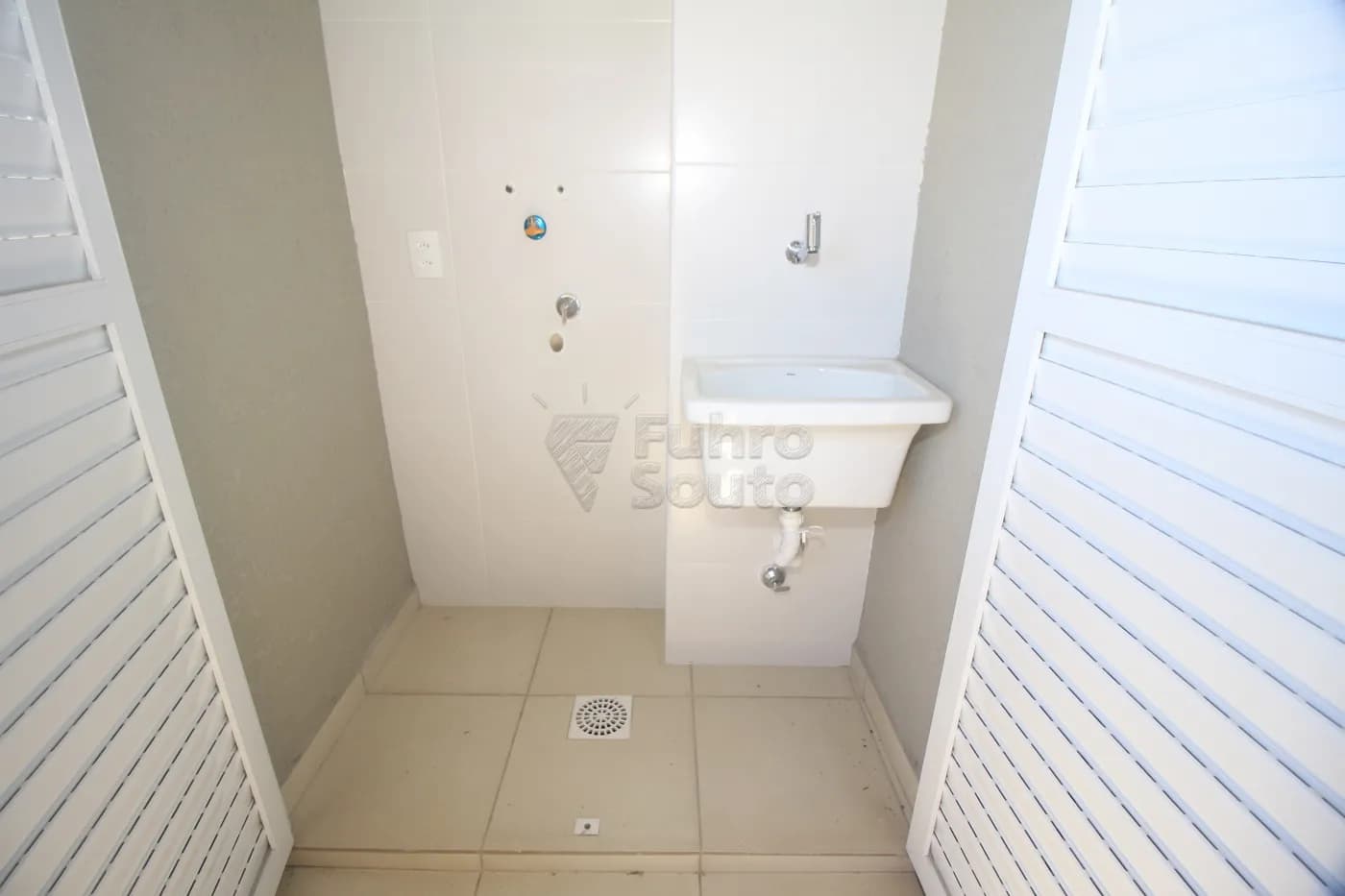 l342bk-pelotas-apartamento-padrao-areal-08-03-2025_02-38-41-6.webp