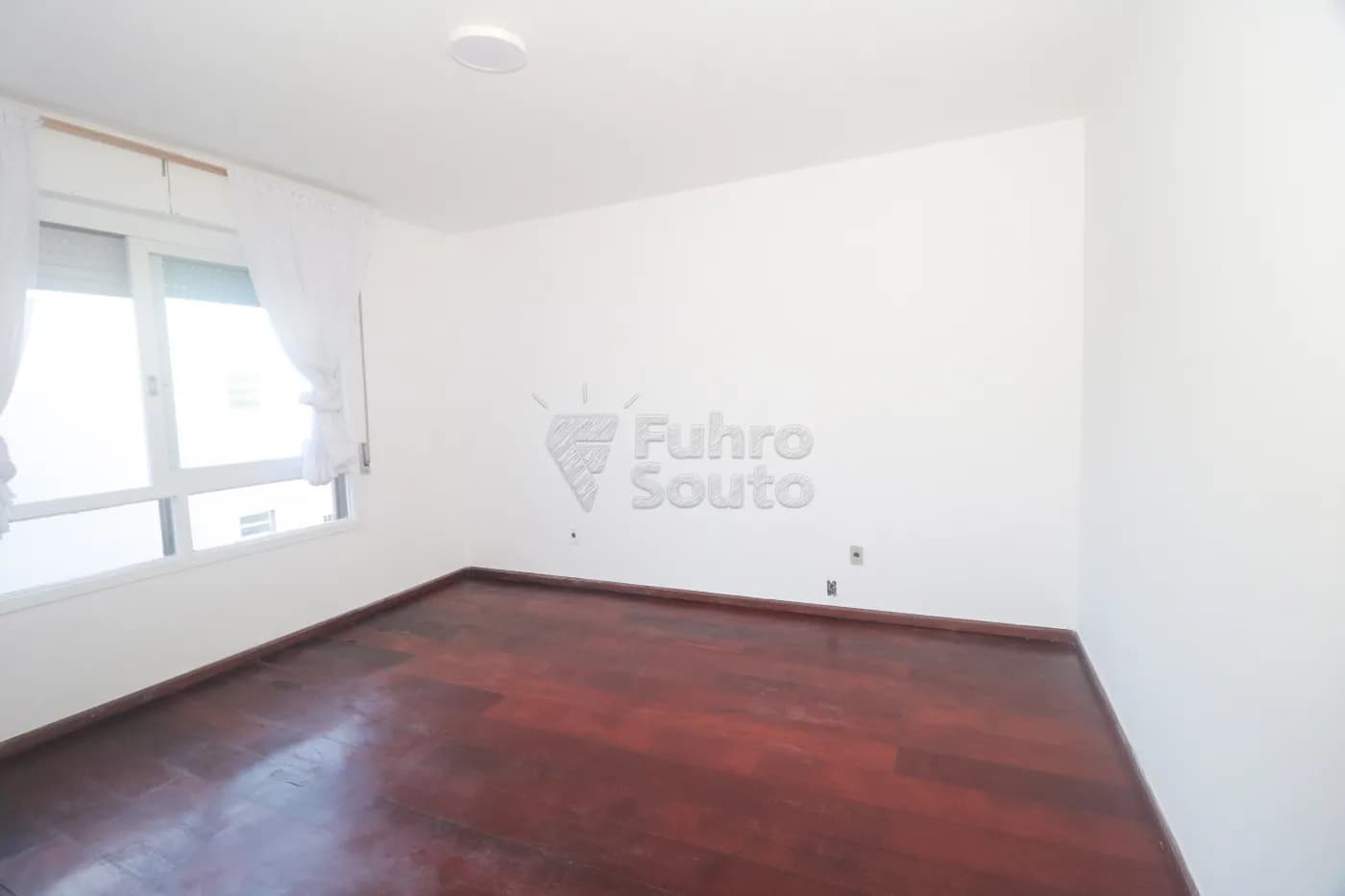 l4udvl-pelotas-apartamento-padrao-centro-27-05-2026_01-14-26-6a166fa28339c.webp