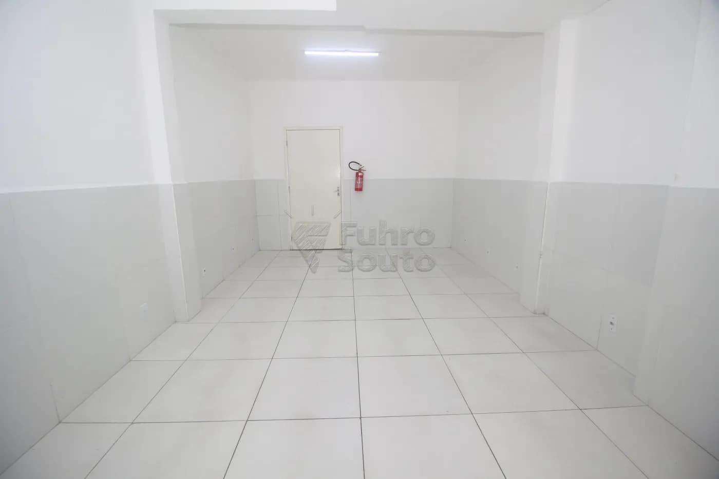 l5k3kb-pelotas-comercial-sala-fora-de-condominio-centro-07-10-2025_23-32-36-6.webp