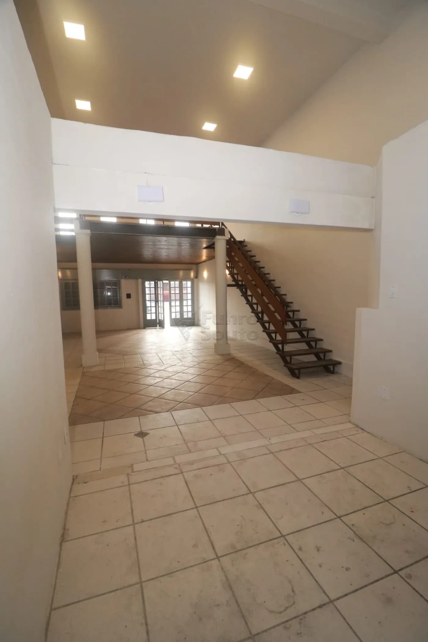 l6ebq-pelotas-comercial-casa-centro-21-05-2026_18-12-50-6a0f7552c9dd5.webp