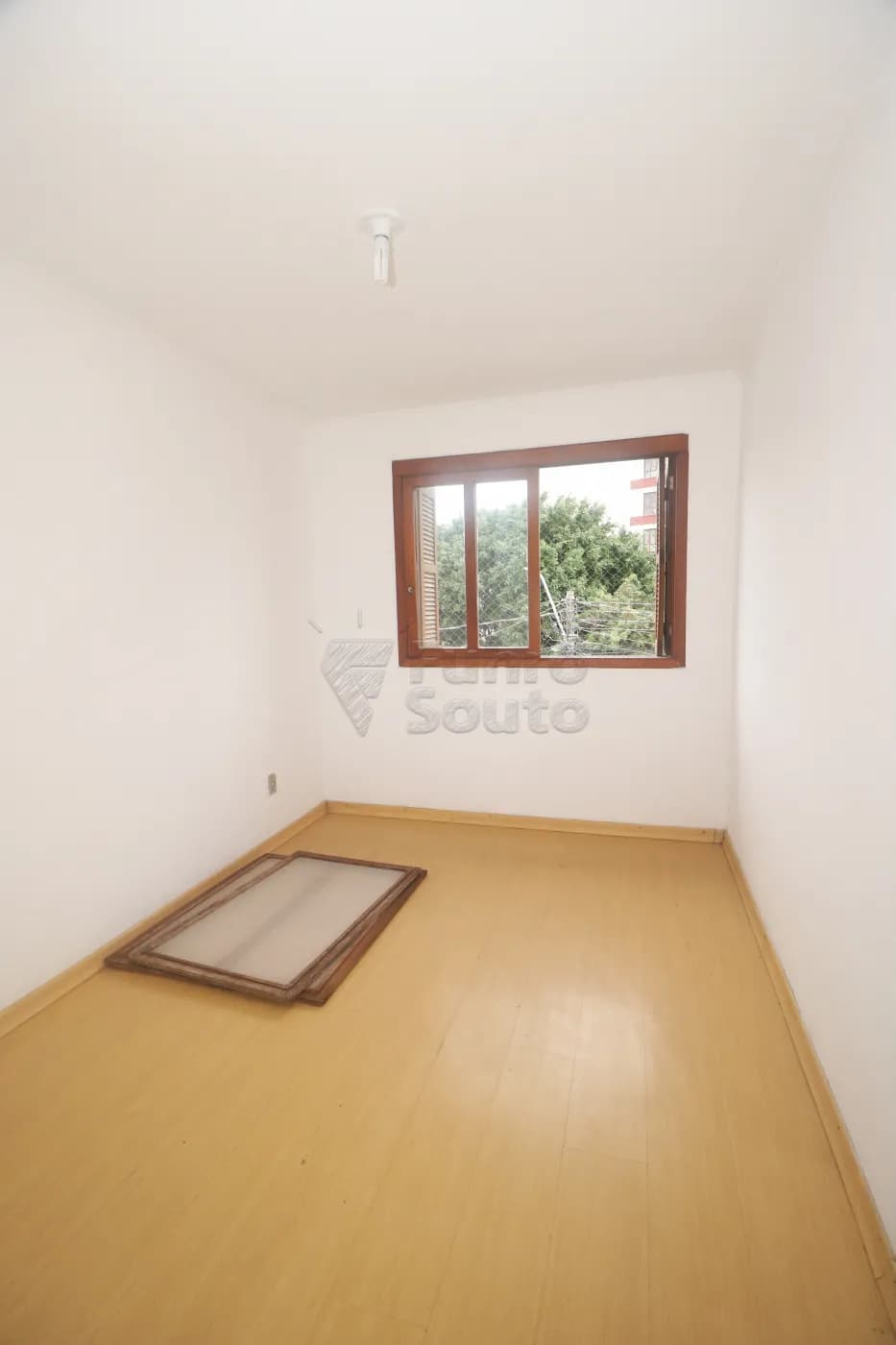 lb66l-pelotas-apartamento-padrao-centro-07-05-2026_21-30-37-69fd2ead6c3db.webp