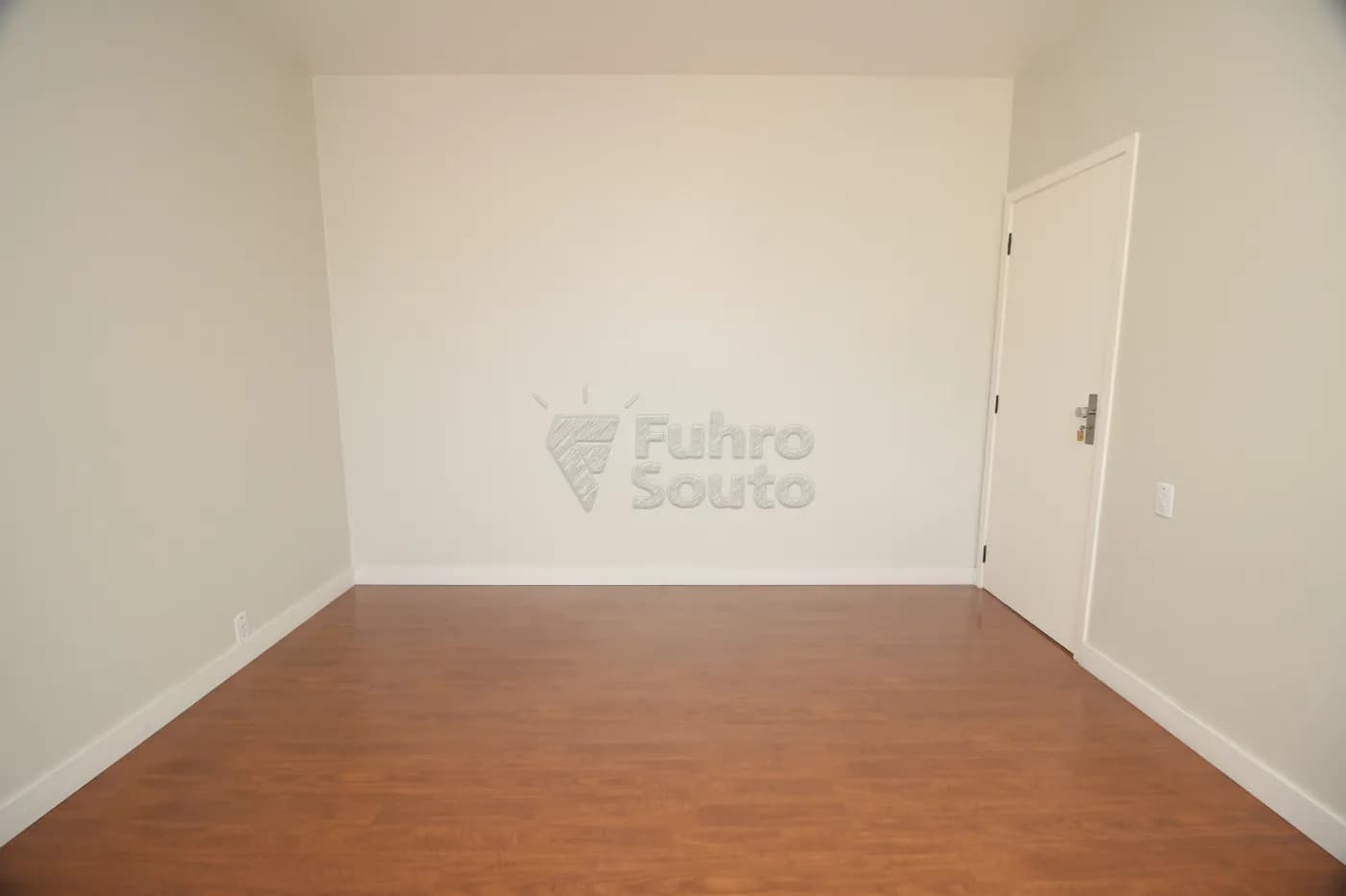lhwyvv-pelotas-apartamento-padrao-centro-17-09-2024_00-57-33-15.webp