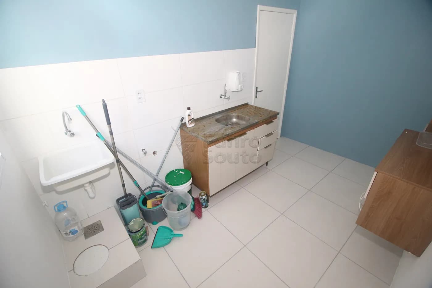 likuz-pelotas-apartamento-padrao-centro-20-07-2025_22-09-21-15.webp
