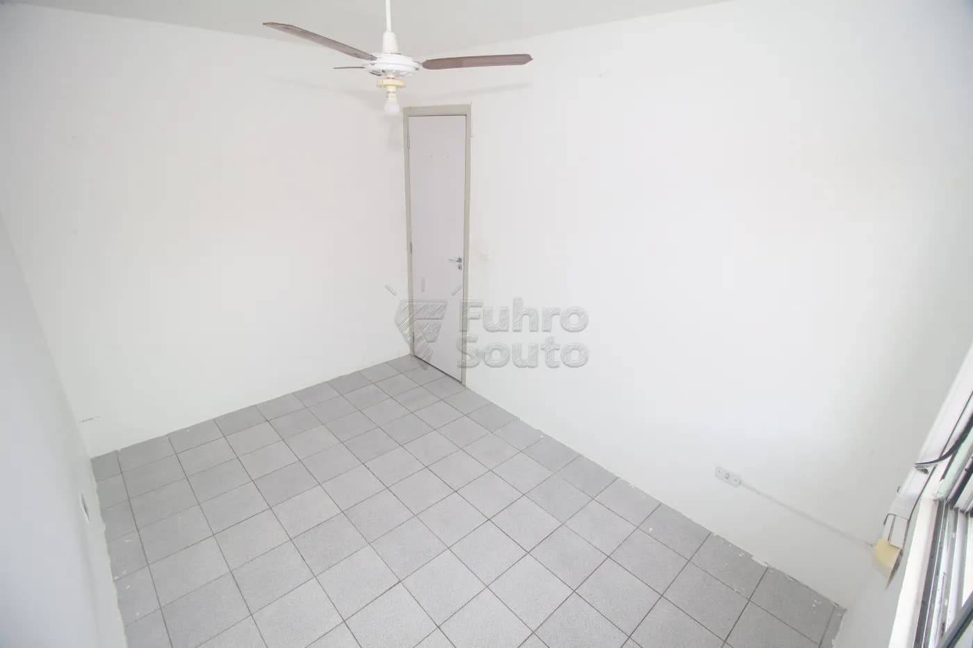 lk6shp-pelotas-apartamento-padrao-centro-07-12-2024_00-16-46-16.webp