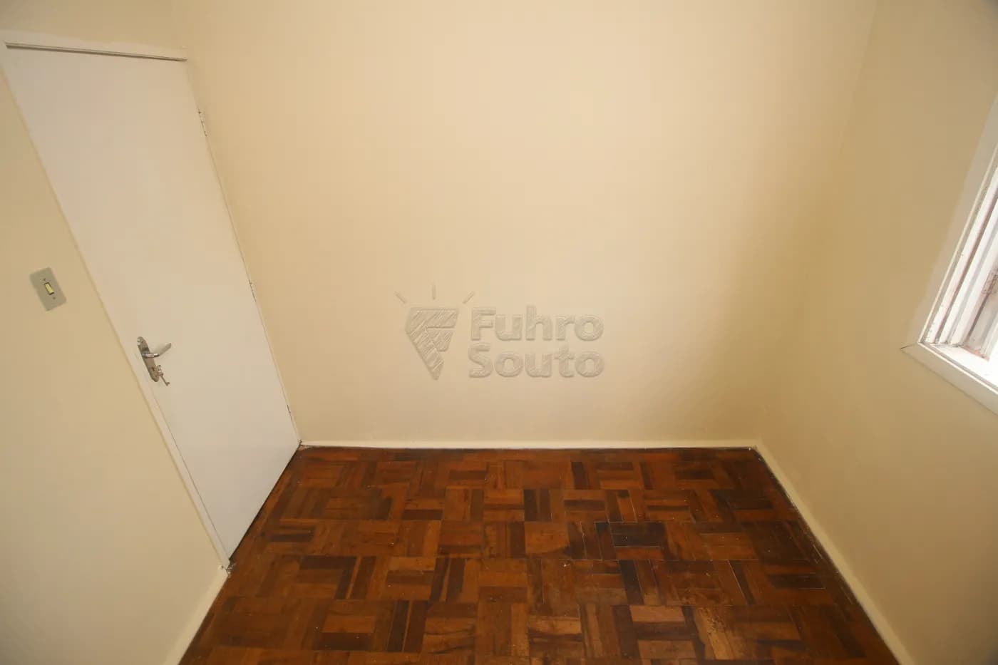 lkpmye-pelotas-apartamento-padrao-centro-04-11-2025_00-56-51-7.webp