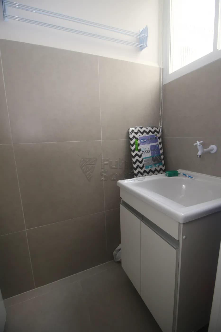 lktpms-pelotas-apartamento-padrao-centro-18-09-2025_23-14-36-17.webp