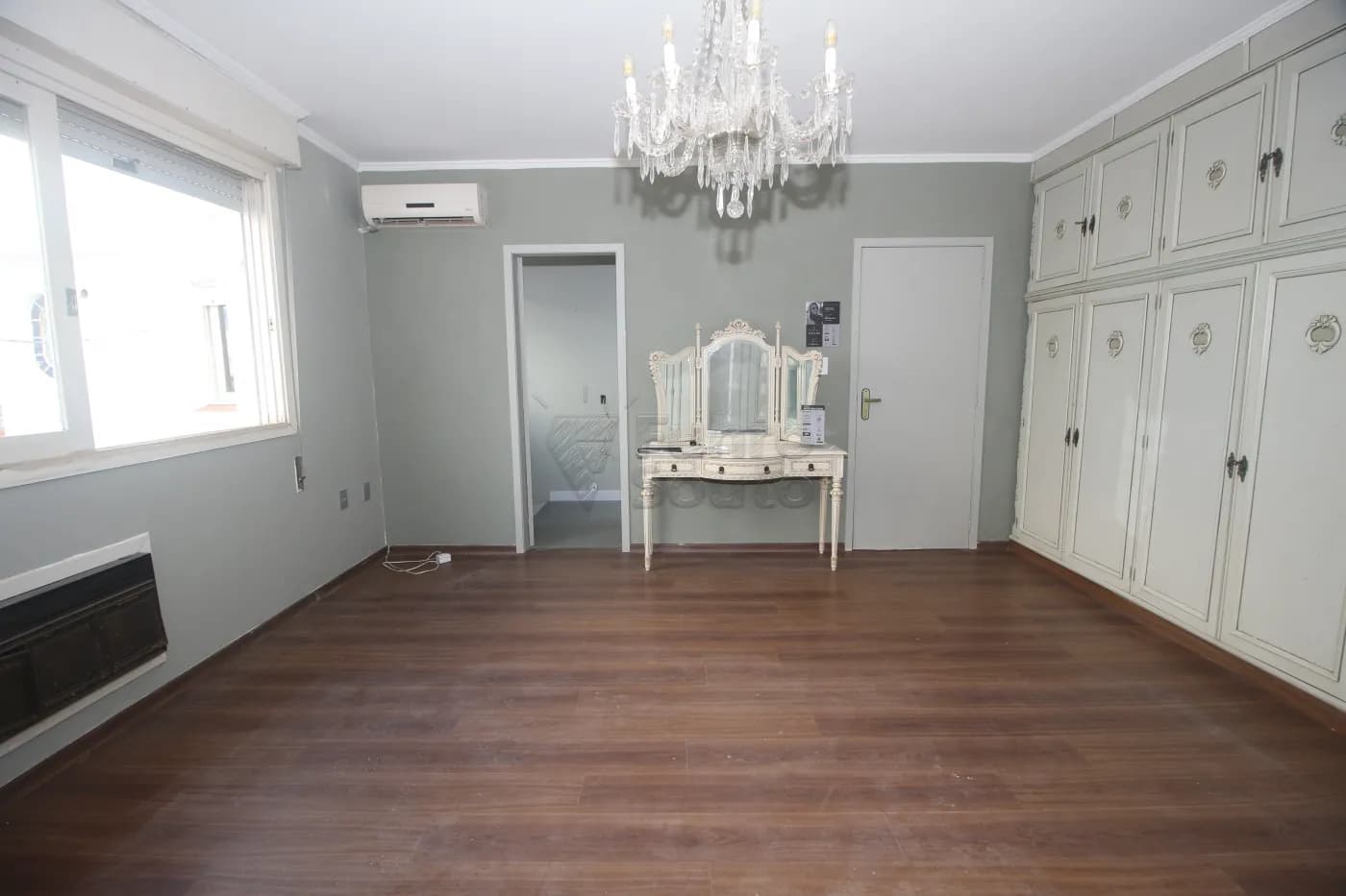 lou46e-pelotas-casa-padrao-centro-22-09-2025_23-39-06-53.webp