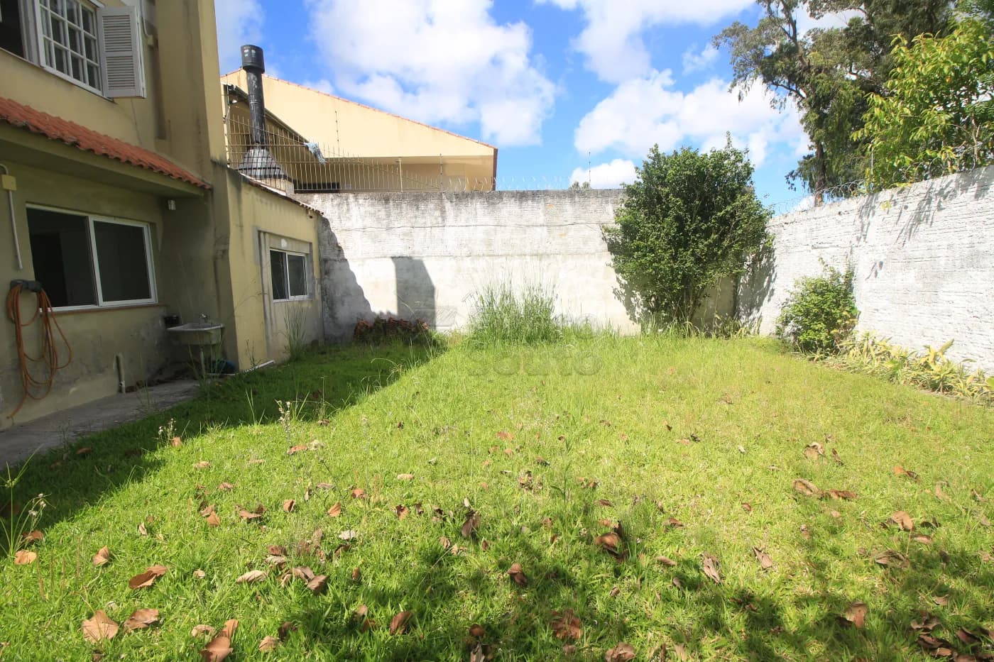 lqxaax-pelotas-casa-padrao-centro-12-01-2025_03-34-34-25.webp