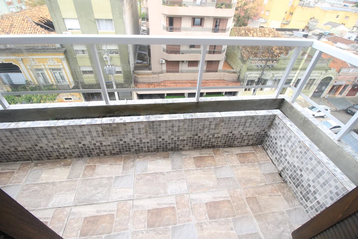 ltkc26-pelotas-apartamento-fora-de-condominio-centro-02-04-2025_09-01-31-12.webp