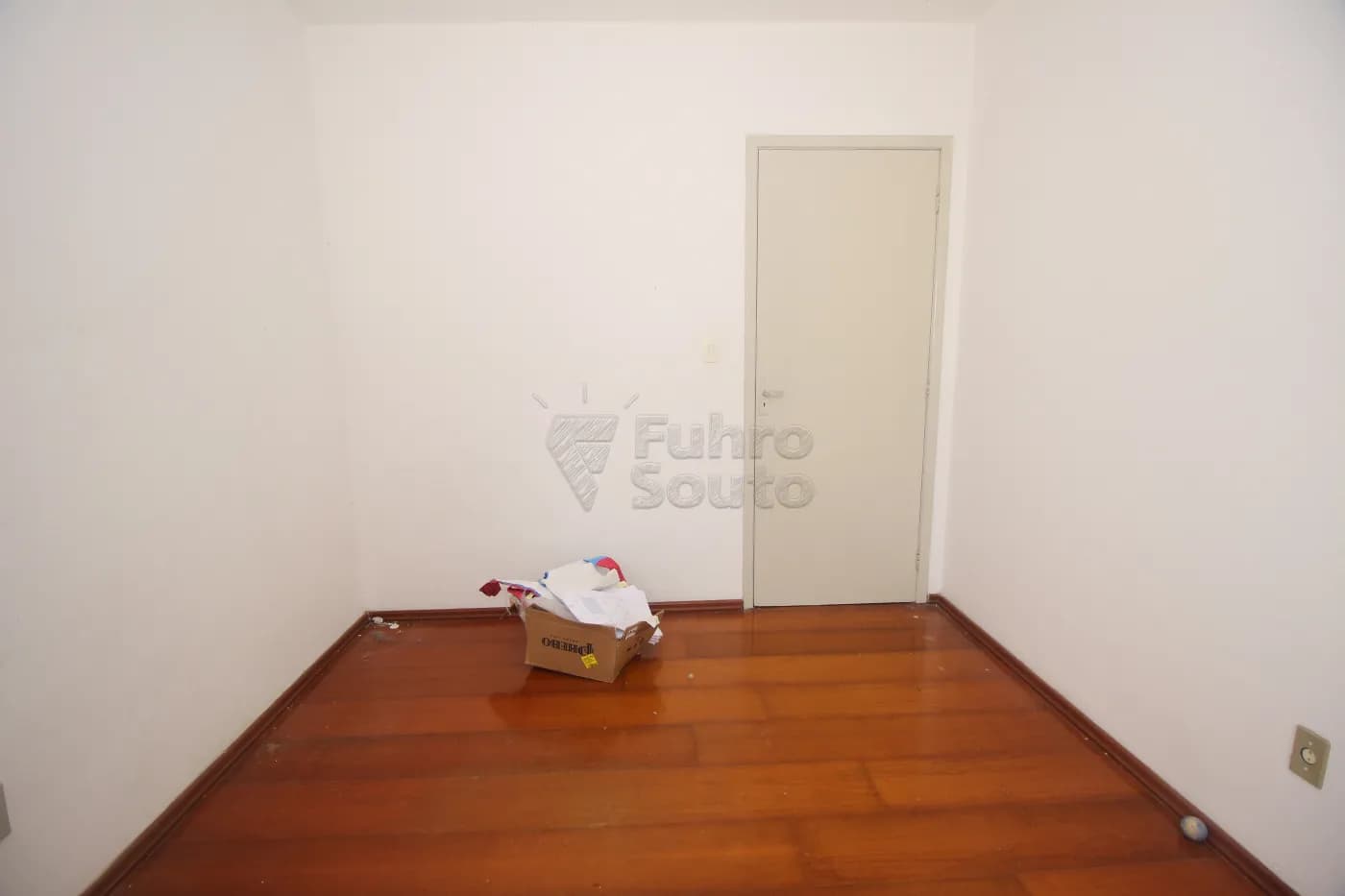 lutqli-pelotas-apartamento-padrao-centro-18-01-2025_00-27-03-7.webp