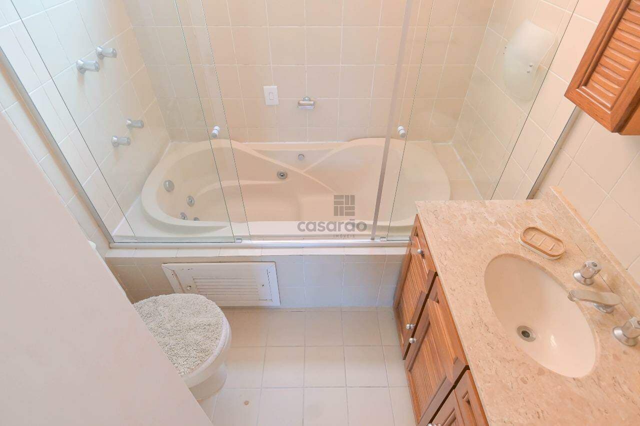 lveq38-apartamento-2-quartos-no-pelotas-banheiro-suite.jpg