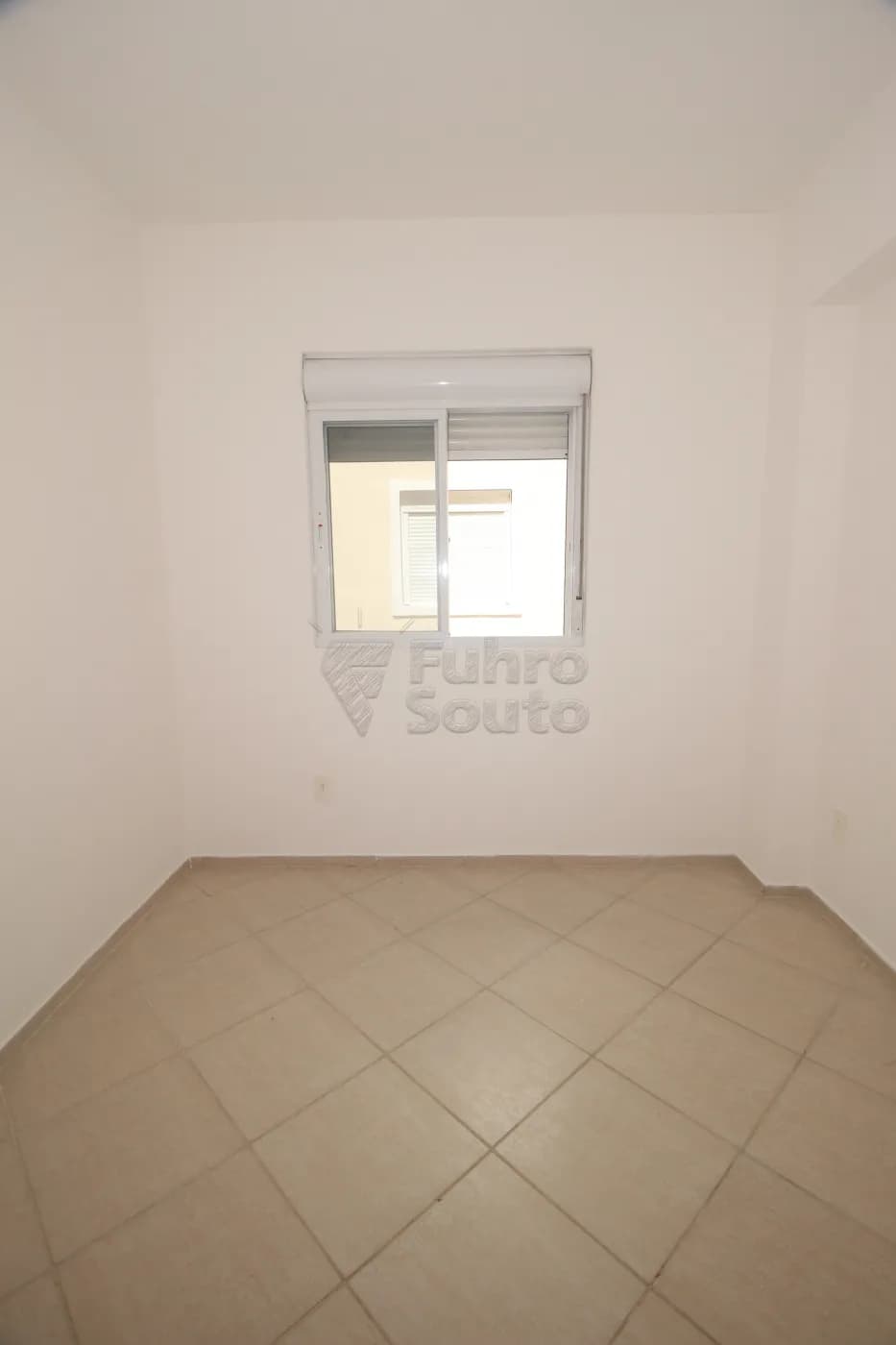 lvtcl-pelotas-apartamento-padrao-centro-27-10-2025_22-33-22-10.webp