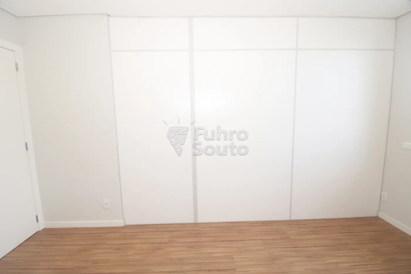 lwgj6p-pelotas-apartamento-padrao-tres-vendas-16-03-2026_21-44-36-69b8a3f4090e6.webp