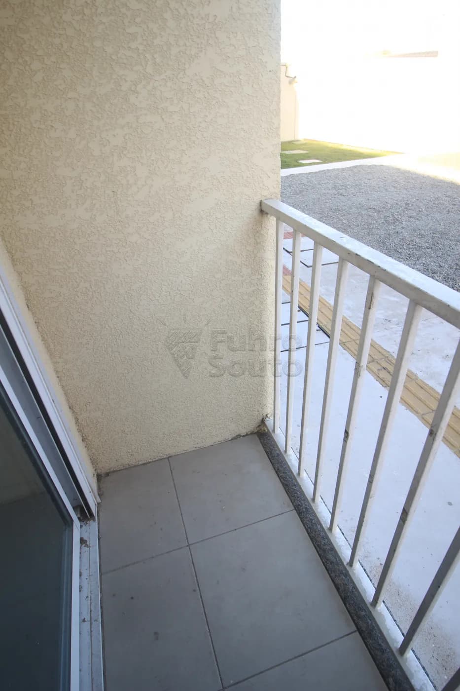 lx300m-pelotas-apartamento-padrao-areal-19-11-2025_01-39-17-20.webp