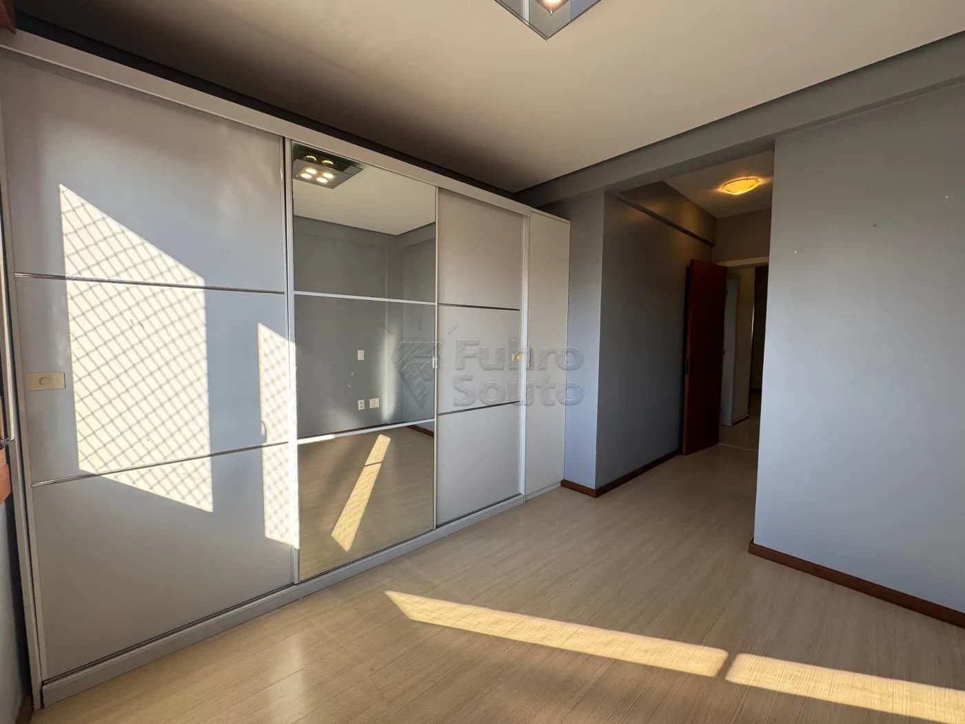 lxdk7o-pelotas-apartamento-padrao-centro-13-08-2025_10-29-18-10.webp