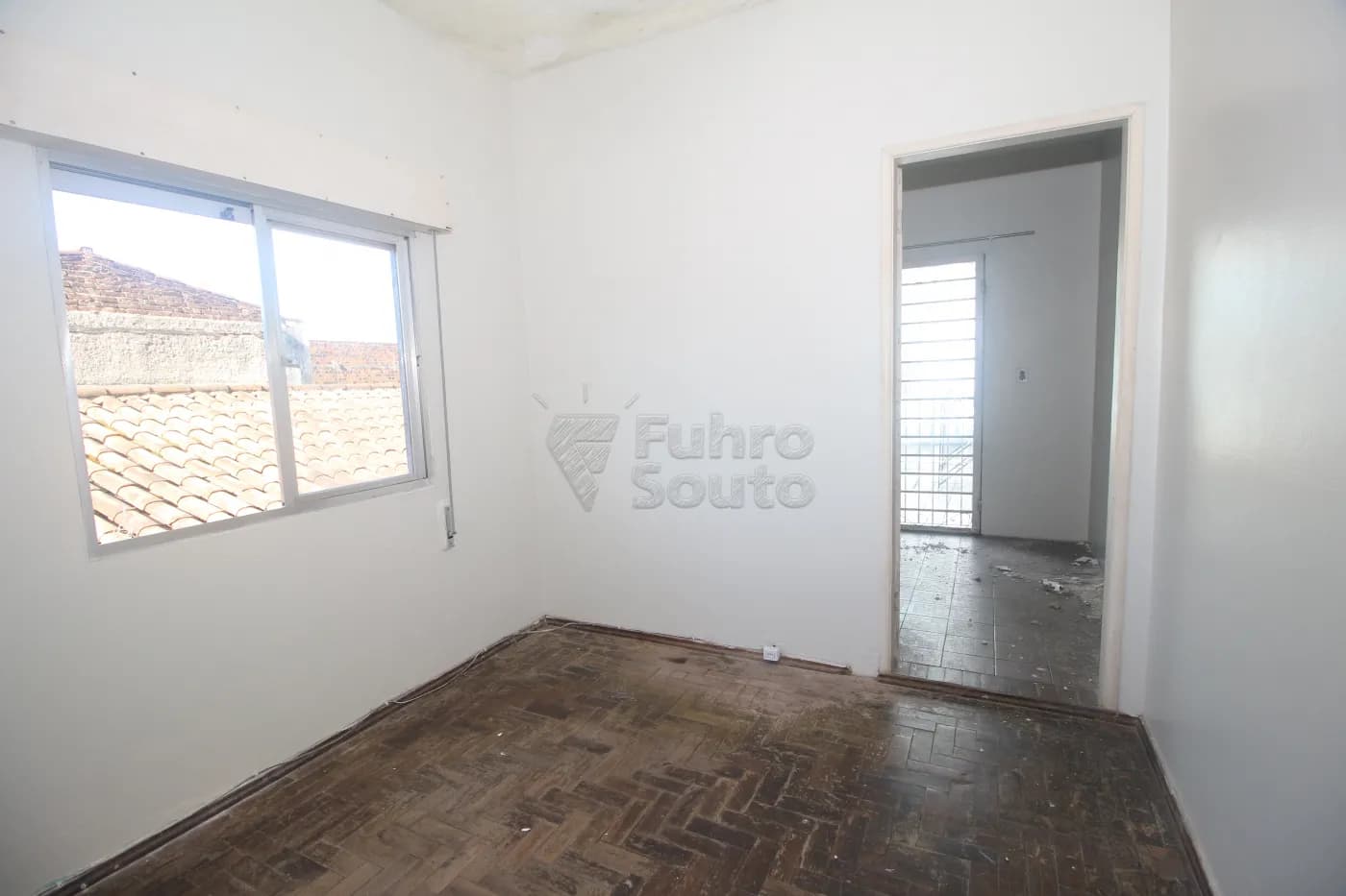 lxj8ww-pelotas-casa-padrao-centro-15-10-2025_01-10-16-30.webp