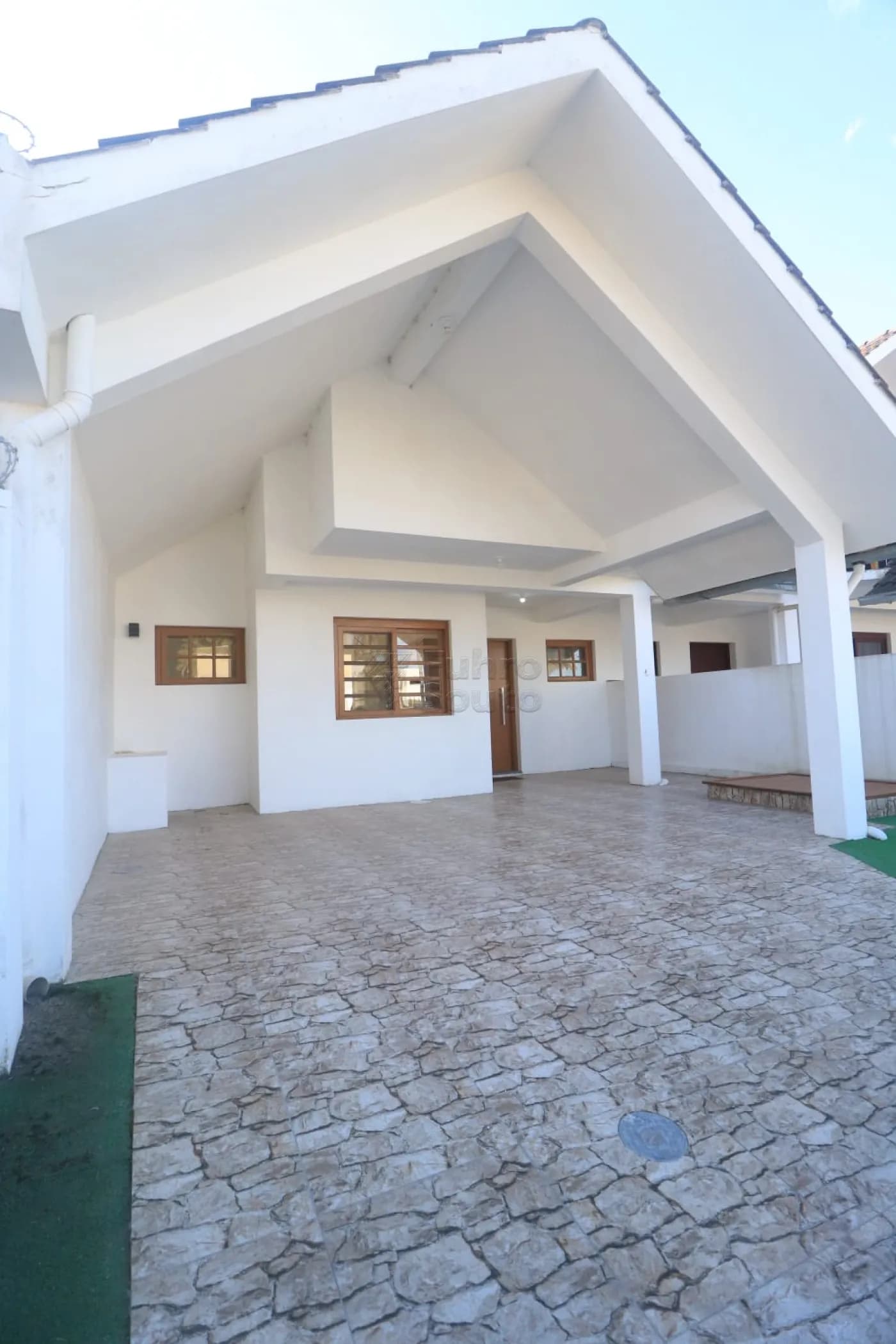 lyf6ki-pelotas-casa-padrao-laranjal-22-05-2026_17-10-35-6a10b83b10d69.webp