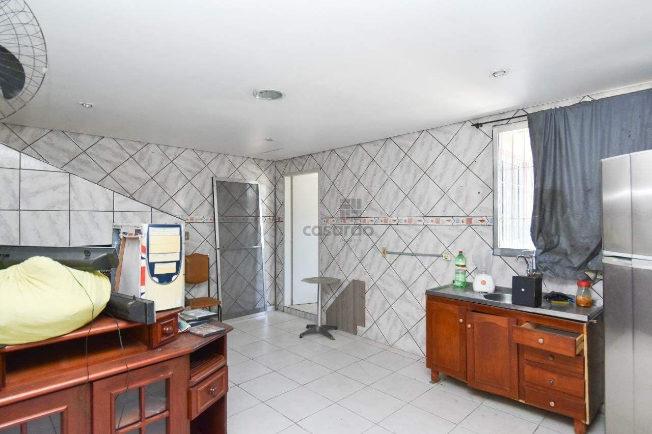 lzncx-casa-3-quartos-no-pelotas-cozinha-casa-dos-fundos.jpg