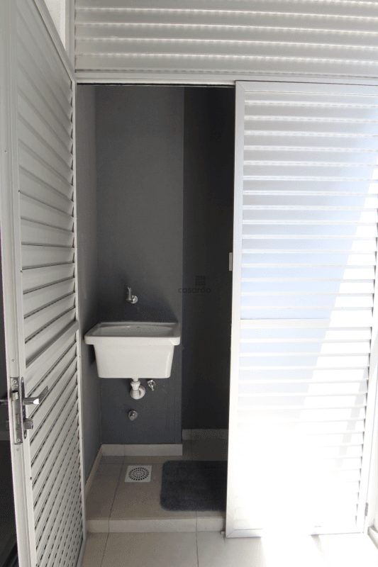 m3j3ie-studio-1-quarto-no-pelotas-area-de-servico.png
