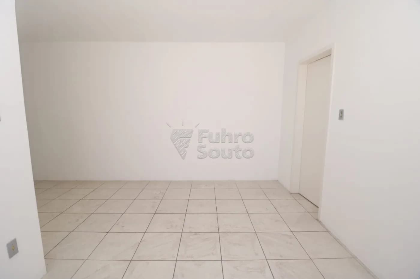 m3lbe-pelotas-apartamento-padrao-centro-18-12-2025_18-10-53-69446ddd4a33d.webp